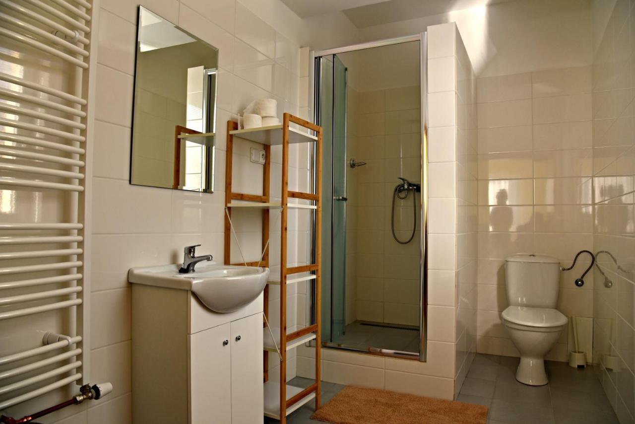 Hotel Bobr Chomutov Exterior photo